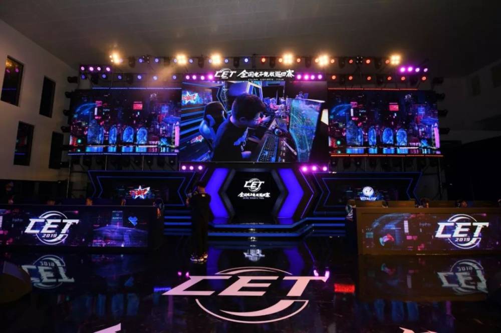 逼出防守道 逼出防守道